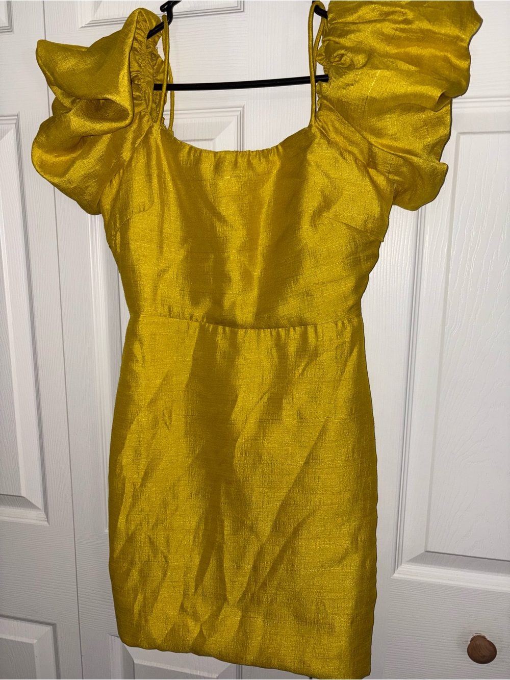 Yellow Puff-Sleeve Mini Dress with Square Neckline - Picture 2 of 2